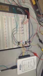 using a MyDAQ with a small breadboard circuit